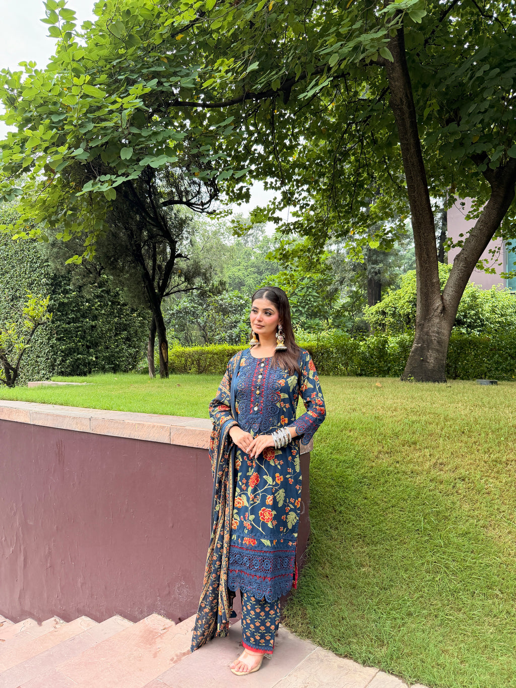 Floral print Suit With Dupatta