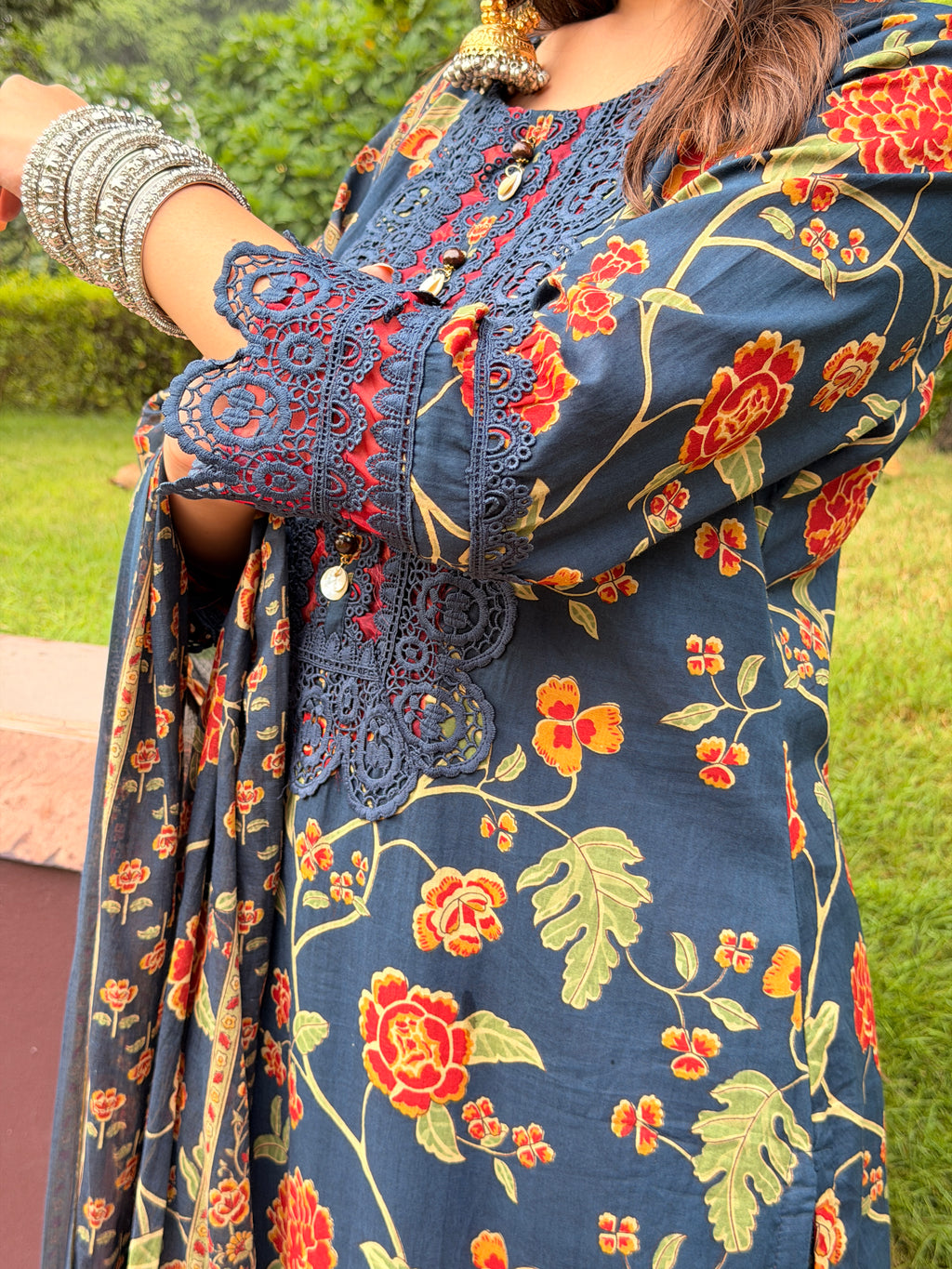 Floral print Suit With Dupatta