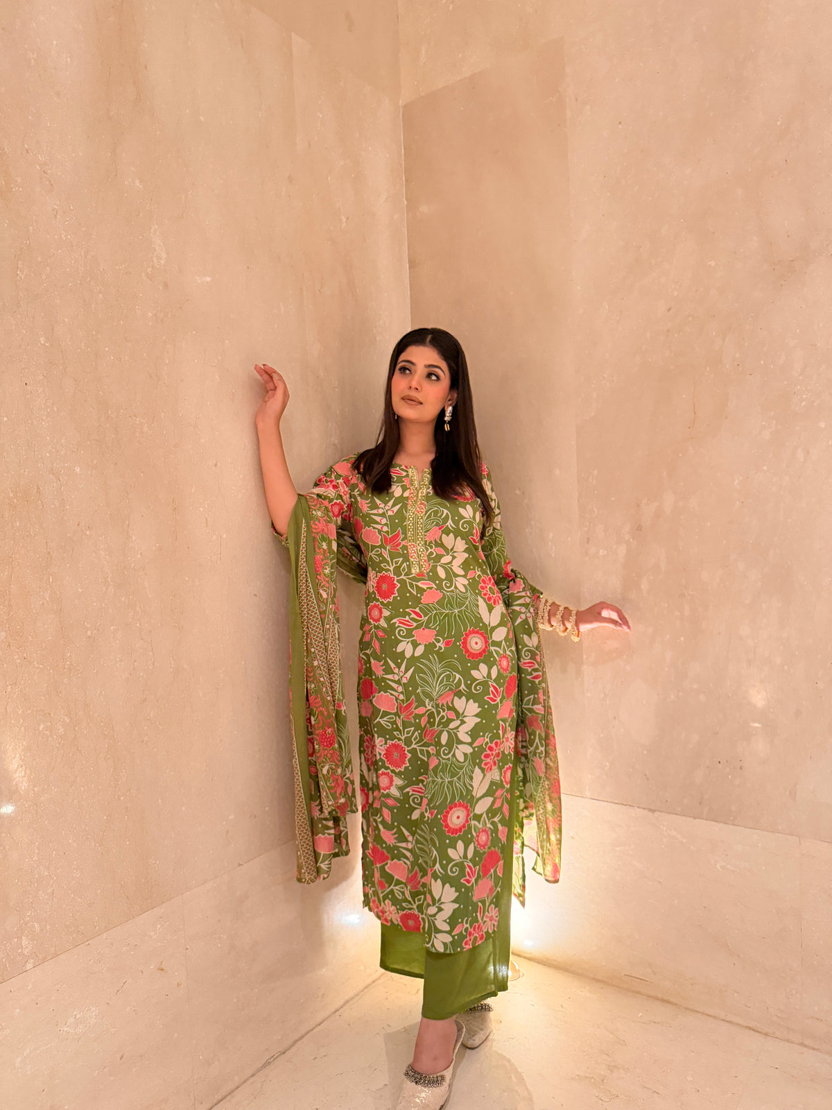 Floral print Suit With Dupatta
