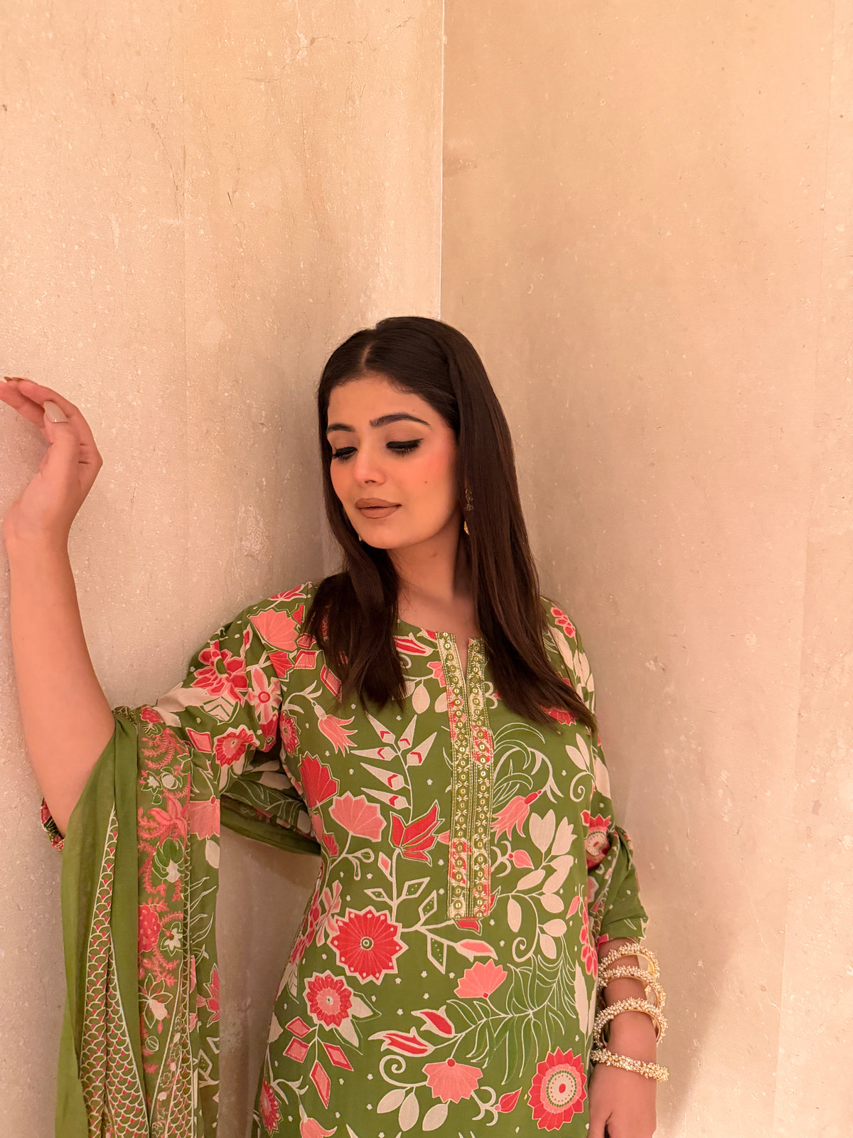 Floral print Suit With Dupatta
