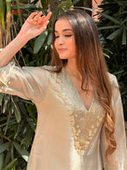 Kesar — 2-Piece Suit With Potli