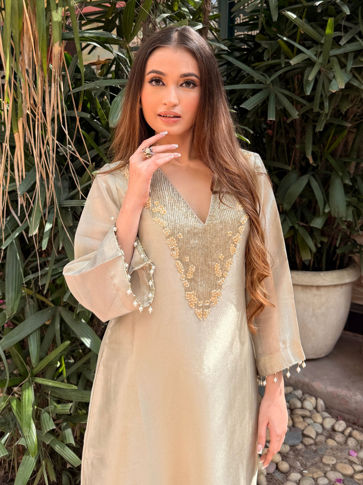 Kesar — 2-Piece Suit With Potli
