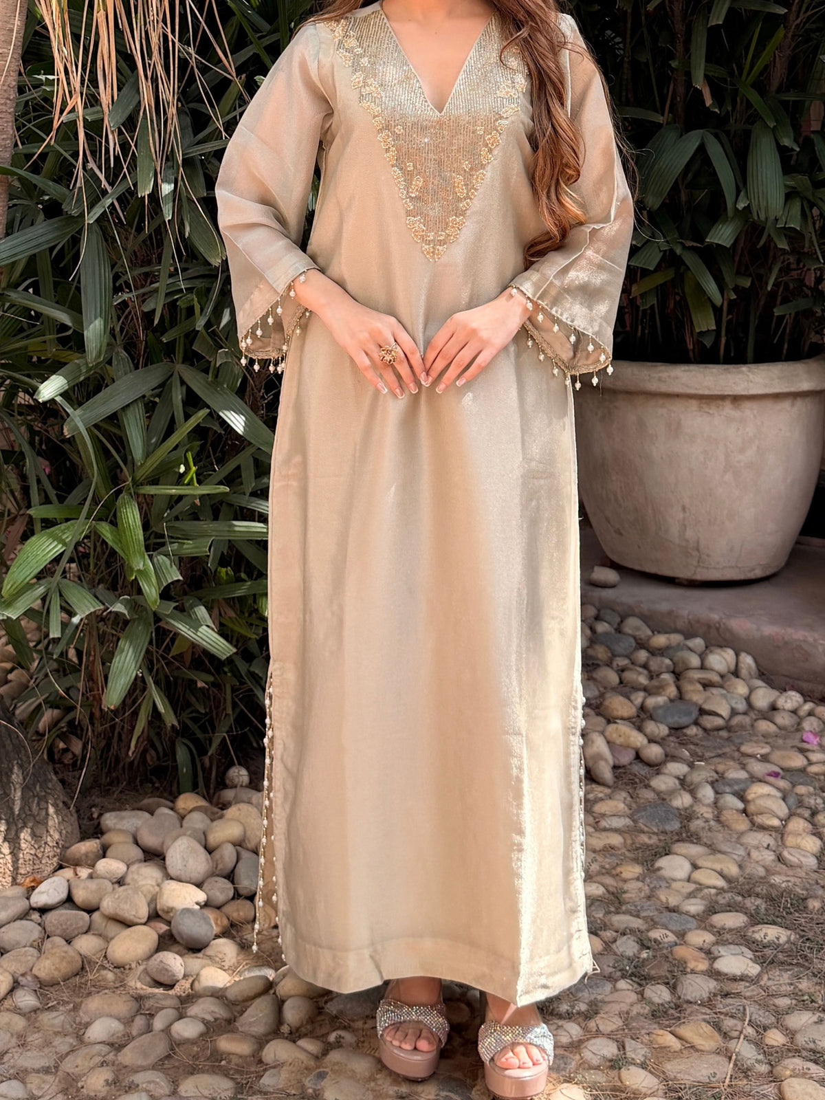 Kesar — 2-Piece Suit With Potli